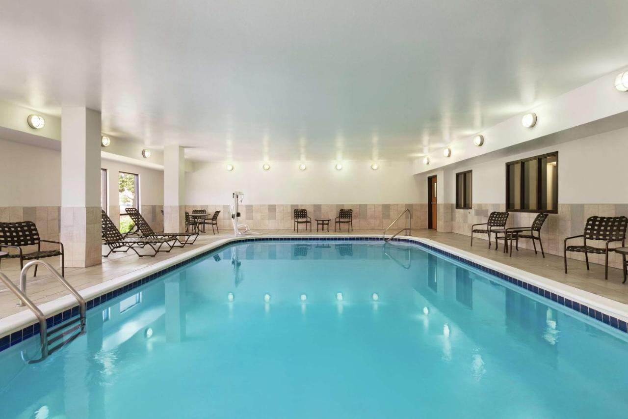 Hampton Inn Houston Стафорд Екстериор снимка