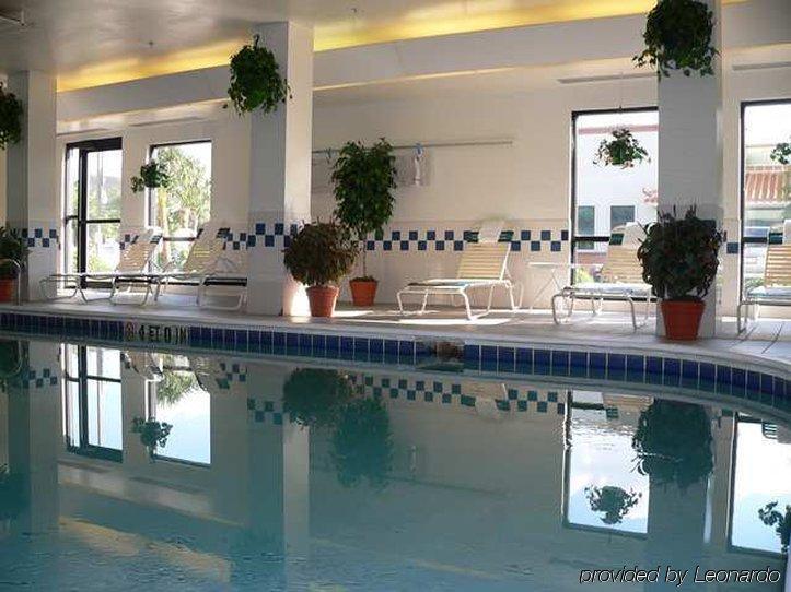 Hampton Inn Houston Стафорд Съоръжения снимка