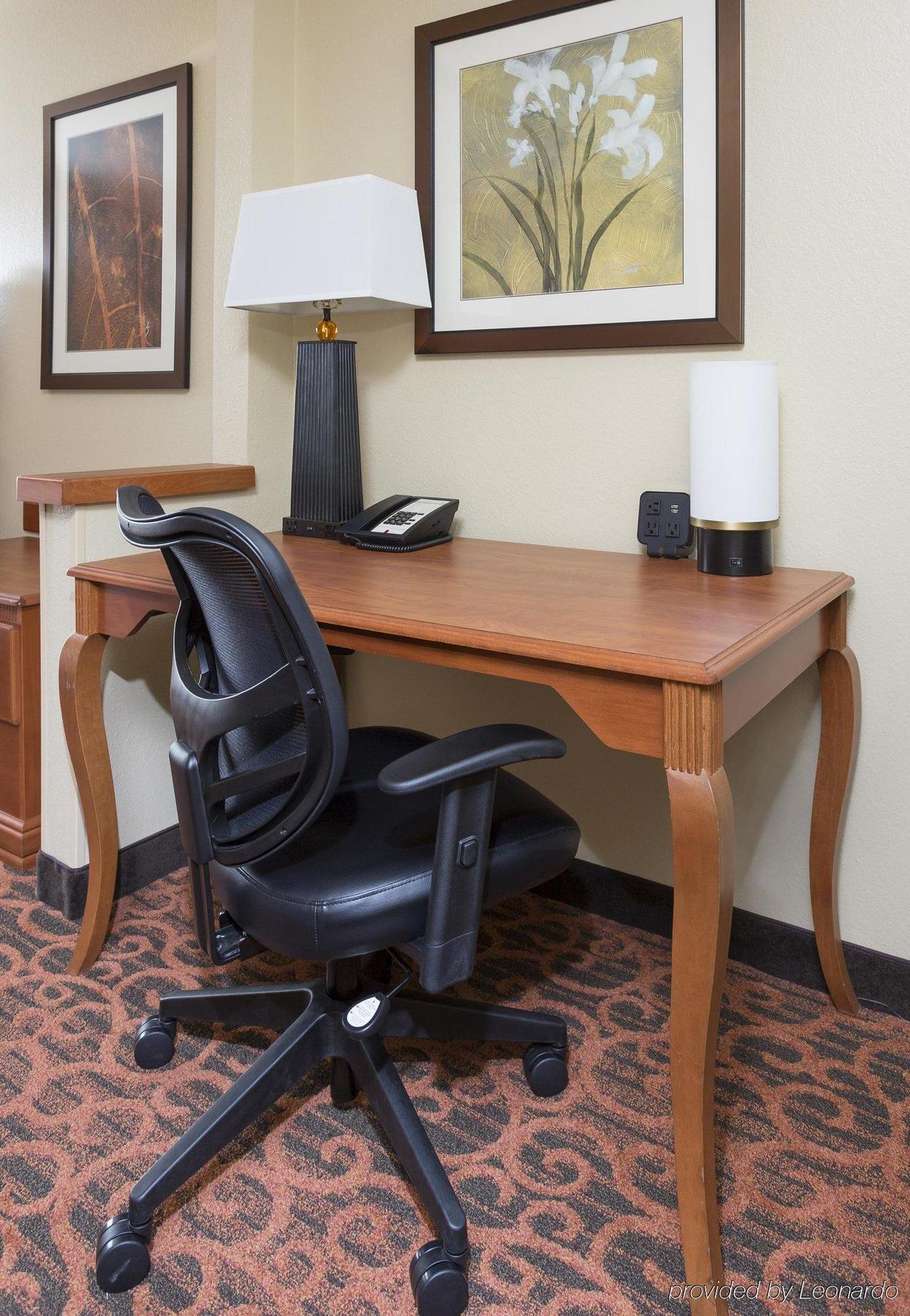 Hampton Inn Houston Стафорд Екстериор снимка